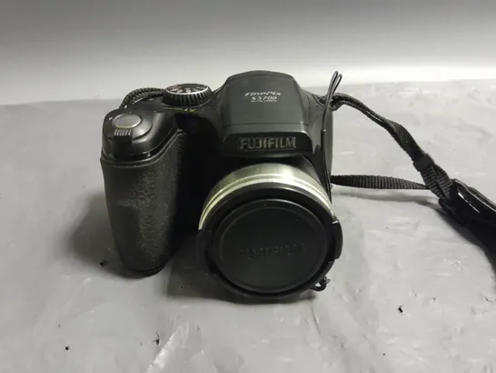 UNBOXED FUJIFILM S5700 DIGITAL CAMERA