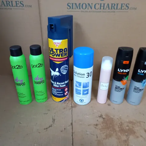 APPROXIMATELY 10 ASSORTED AEROSOLS TO INCLUDE GOT2BE DRY SHAMPOO, SOLUTION 30 LENS CLEANER, AND LYNX ICE CHILL ETC. 