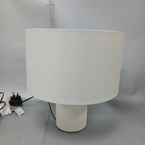 TOTEM CERAMIC TABLE LAMP