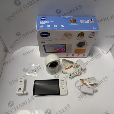 BOXED VTECH WI-FI BABY VIDEO MONITOR WITH CAMERA, 5" SCREEN, POWER SUPPLIES, MOUNTING KIT AND INSTRUCTIONS