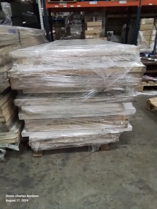 PALLET CONTAINING APPROXIMATELY 18 MIXED INTERNAL HOUSE FIREDOORS 