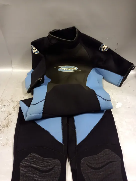 TYPHOON MOUNTAIN MARINE WETSUIT - M