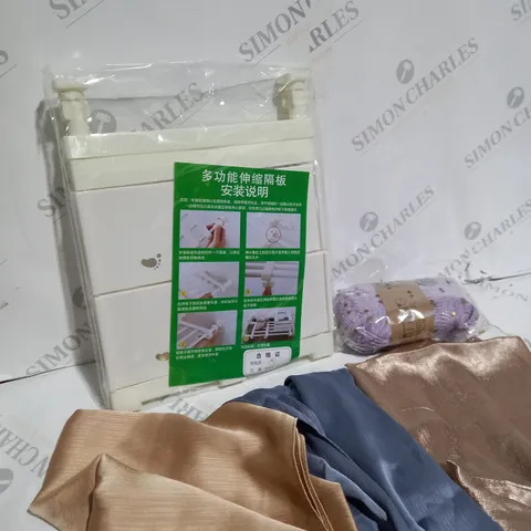 BOX OF APPROXIMATELY 20 ASSORTED ITEMS TO INCLUDE HOUSE DÉCOR, SCARFS, SAFETY HANDLE ETC