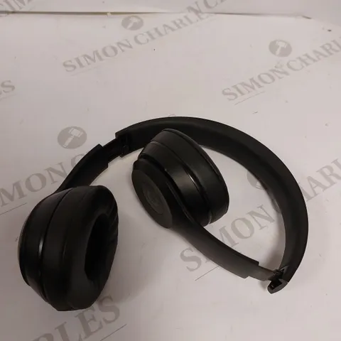 BEATS BY DRE BEATS SOLO 3 HEADPHONES 