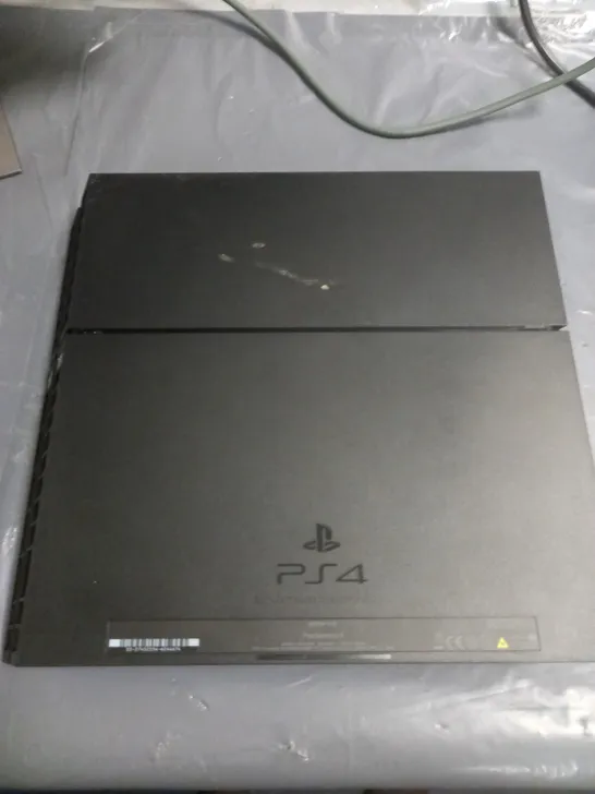 PLAYSTATION PS4 GAMES CONSOLE ONLY BLACK