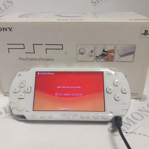 BOXED SONY PSP PLAYSTATION PORTABLE HAND HELD GAMES CONSOLE