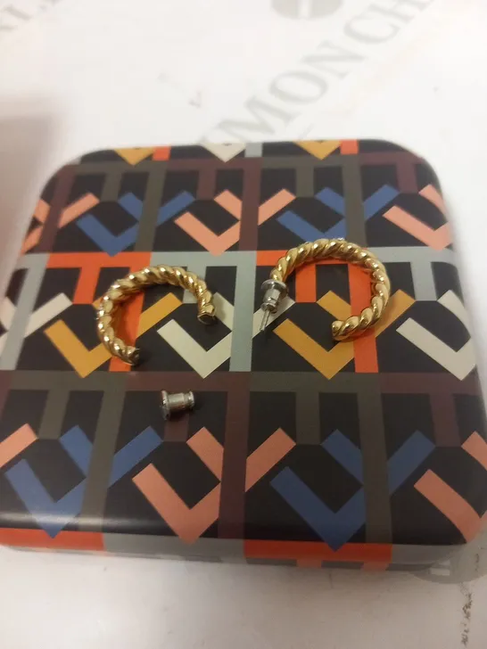 BOXED FOSSIL WOMEN'S HOOP EARRINGS 