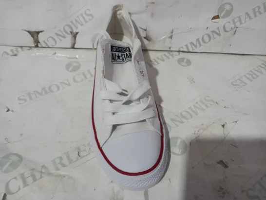 BOXED PAIR OF CONVERSE ALL STAR SHOES IN WHITE EU SIZE 37