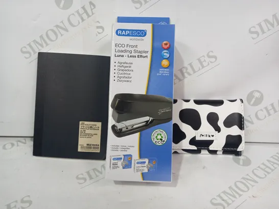 LOT OF APPROXIMATELY 10 ASSORTED HOUSEHOLD ITEMS TO INCLUDE FAUX DAIRY COW SKIN WALLET, ECO FRONT LOADING STAPLER, NOTEBOOK, ETC