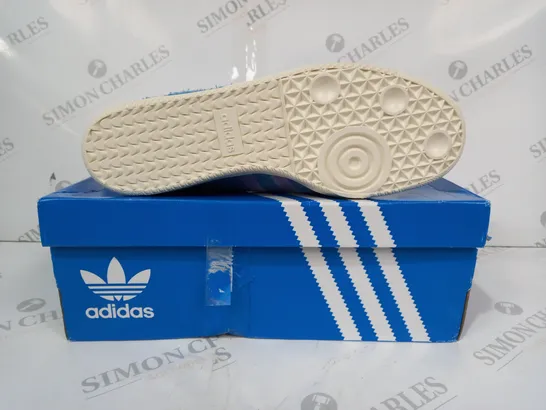 BOXED PAIR OF ADIDAS BLUE GRASS SHOES IN BLUE/VIOLET UK SIZE 11