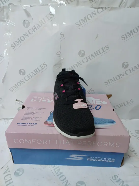 NAVY ULTRA GO SKETCHERS TRAINER SIZE UK 5