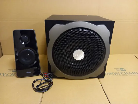 TRUST 2.1 SUBWOOFER SPEAKER SET