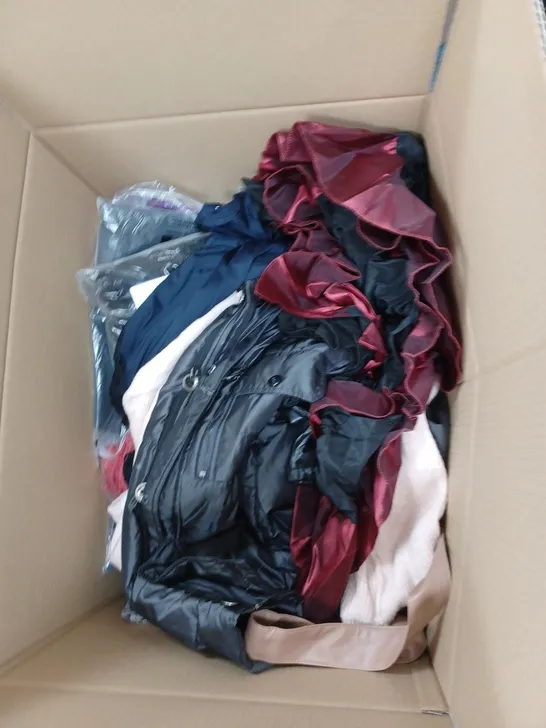 BOX OF ASSORTED CLOTHING ITEMS TO INCLUDE TRACKPANTS, SKIRTS, TOPS ETC 