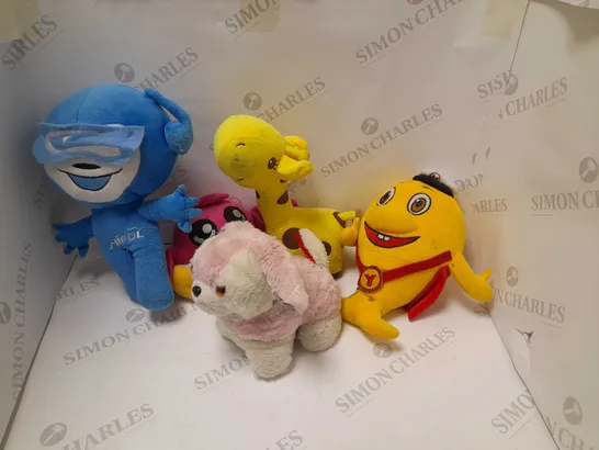 APPROXIMATELY 5 BRAND NEW ASSORTED SOFT TOYS