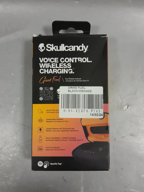 BOXED SKULLCANDY GRIND FUEL WIRELESS EARPHONES 