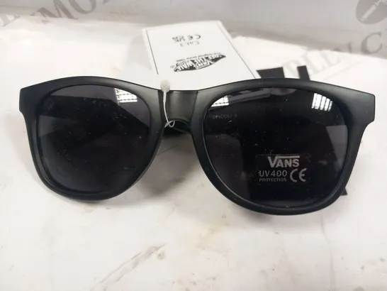 VANS OFF THE WALL SUNGLASSES