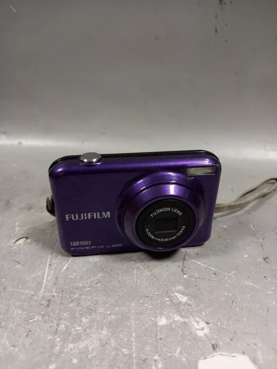 FUJIFILM L55 DIGITAL CAMERA 