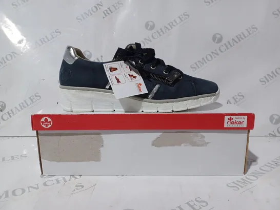 BOXED PAIR OF RIEKER WEDGE TRAINERS IN NAVY SIZE 6.5