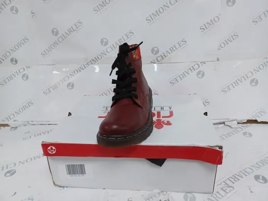 BOXED RIEKER RED INTREST COLLAR BOOTS- SIZE 6 