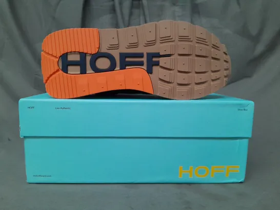 BOXED PAIR OF HOFF DELOS TRAINERS IN GREY/NAVY UK SIZE 7