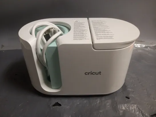 UNBOXED CRICUT MUG PRESS 