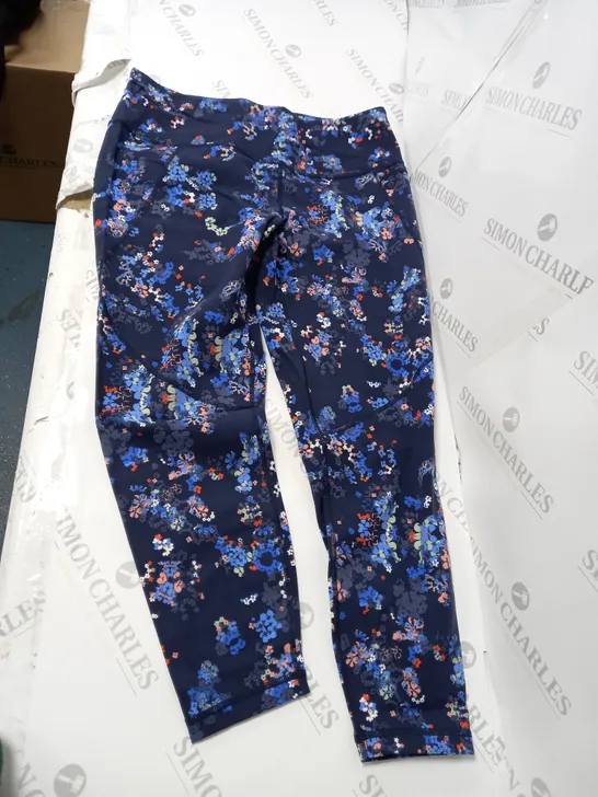 SWEATY BETTY POWER 7/8 WORKOUT LEGGINGS IN FLORAL DESIGN IN BLUE - LARGE