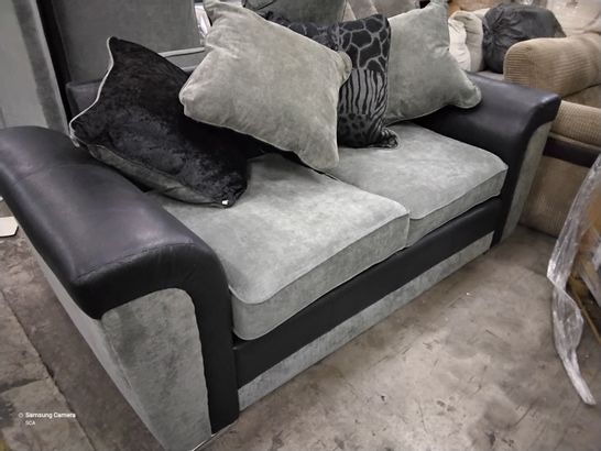 DESIGNER MANHATTAN BLACK FAUX LEATHER & GREY FABRIC TWO SEATER SOFA WITH SCATTER CUSHIONS 