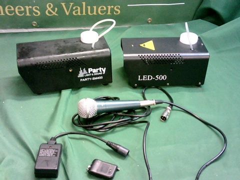LOT OF 2 PARTY SMOKE/FOG MACHINES + MICROPHONE 