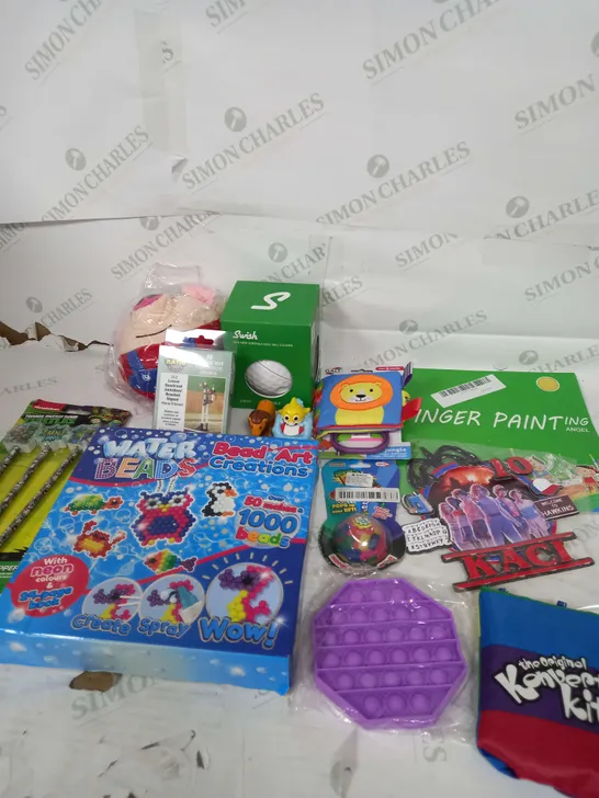 LARGE BOX OF ASSORTED TOYS AND GAMES TO INCLUDE TEDDIES, WATER BEADS AND BABY TOYS