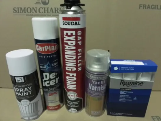 LOT OF 13 ASSORTED AEROSOLS TO INCLUDE DE-ICER, REGAINED AND EXPANDING FOAM / COLLECTION ONLY