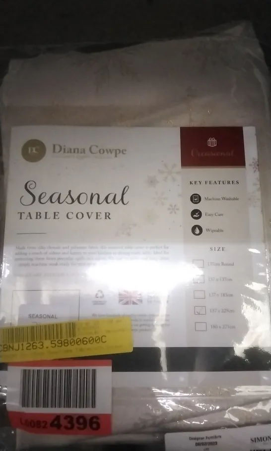 PACKAGED DIANA COWPE SEASONAL TABLE COVER 