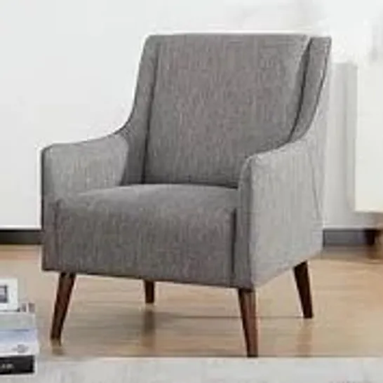 CLUB FABRC ACCENT CHAIR- LIGHT GREY 