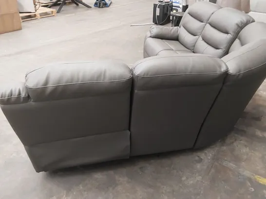 DESIGNER 5 SEATER CURVED LEATHER UPHOLSTERED MANUAL RECLINER SOFA - GREY