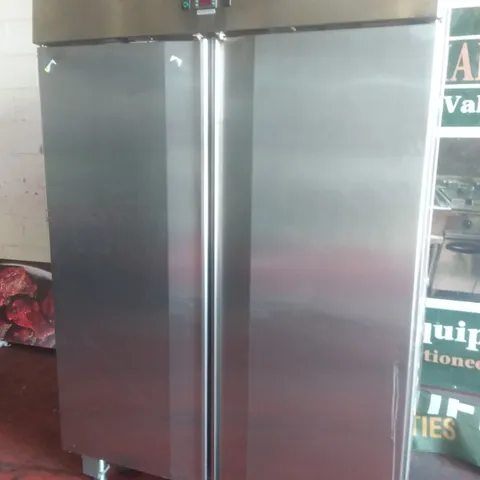 LARGE DISPLAY FRIDGE 