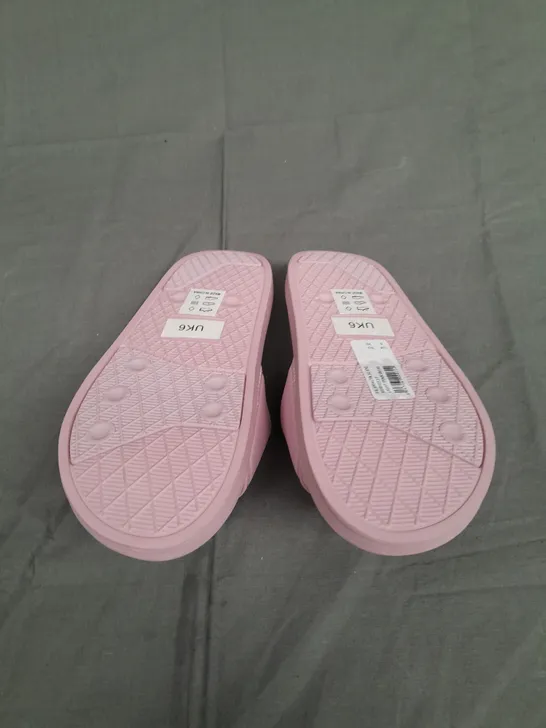 UNBOXED PAIR OF ELLESSE LIGHT PINK PALTA SLIDES UK 6