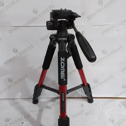 ZOMEI PROFESSIONAL TRIPOD IN BLACK & RED