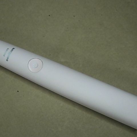 PHILIPS SONICARE DIAMOND CLEAN ELECTRIC TOOTHBRUSH 