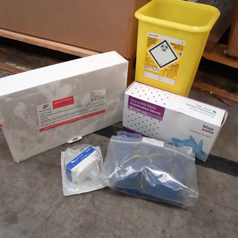 PALLET OF ASSORTED MEDICAL SUPPLIES TO INCLUDE; SHARPSAFE 7L SHARPS BINS, GUARDIAN FLUID PROTECTION FACE MASKS, BLUE SAIL DISPOSABLE NITRILE EXAMINATION GLOVES AND HUMID- VENT HEPA FILTERS