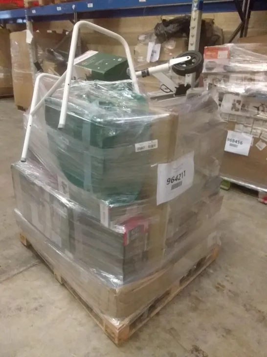 PALLET OF ASSORTED ITEMS INCLUDING 