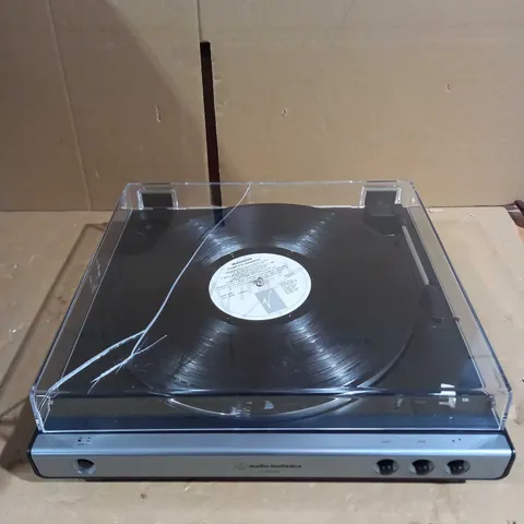 AUDIO-TECHNICAL AUTOMATIC TURNTABLE 