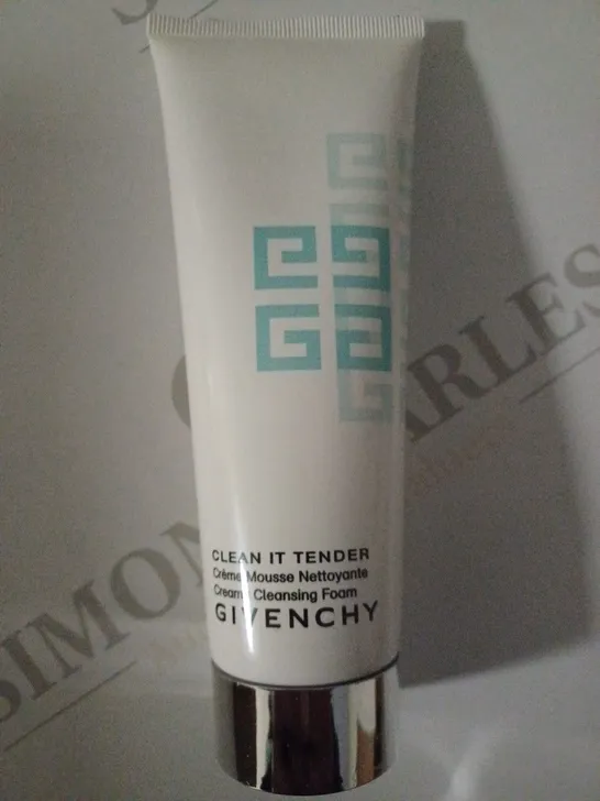 GIVENCHY CLEAN IT TENDER CREAMY CLEANSING FOAM 125ML