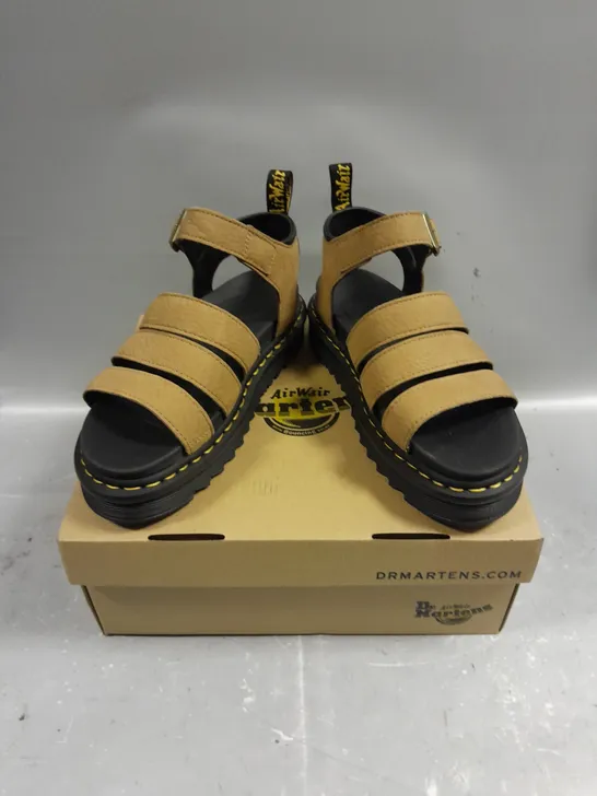 BOXED PAIR OF DR MARTENS BLAIRE SAVANNAH TAN SANDALS - 6.5