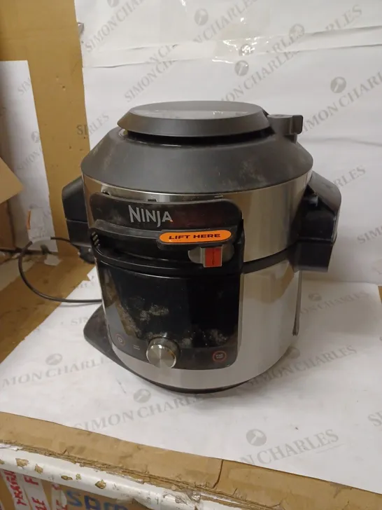 NINJA FOODI MAX SMARTLID MULTI-COOKER