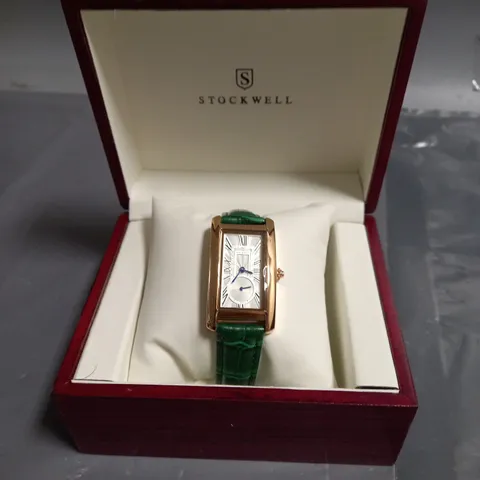 STOCKWELL TEXTURED DIAL WATCH WITH SUB DIAL MINUTE HAND IN GOLD/GREEN