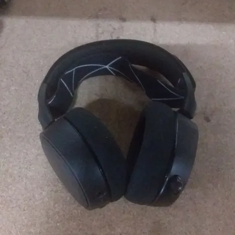 STEEL SERIES ARCTIS 9 WIRELESS GAMING HEADSET