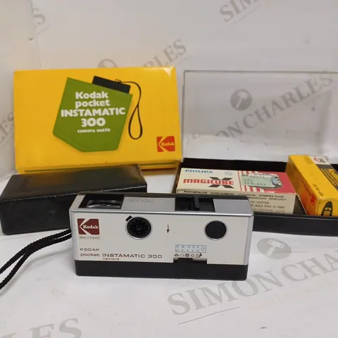 KODAK POCKET INSTAMATIC 300 CAMERA OUTFIT 