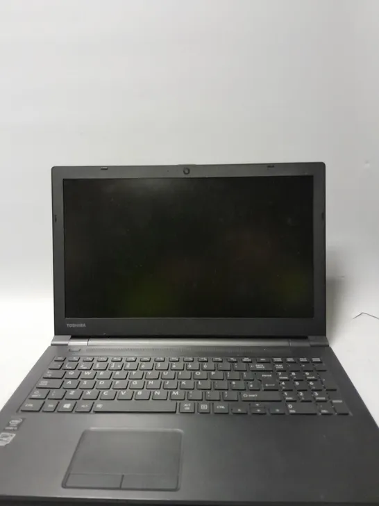 TOSHIBA SATELLITE PRO R50-B	15 INCH I3-4005U 1.70GHZ