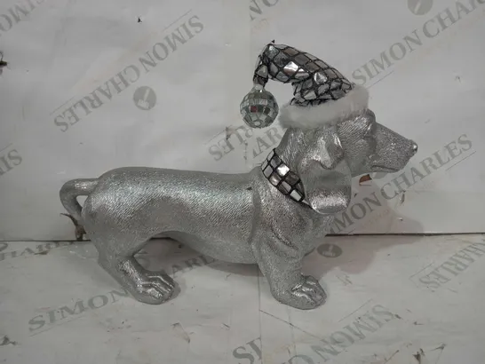 SILVER EFFECT FESTIVE DECORATIVE DASCHUND ORNAMENT