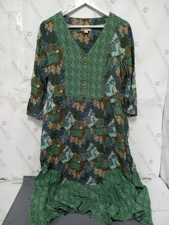 WHITE STUFF BUTTON NATURE PATTERN SHIRT DRESS IN GREEN MULTI - UK 14