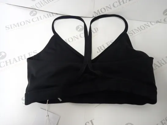 GYMSHARK V-NECK SPORTS BRA IN BLACK - SMALL